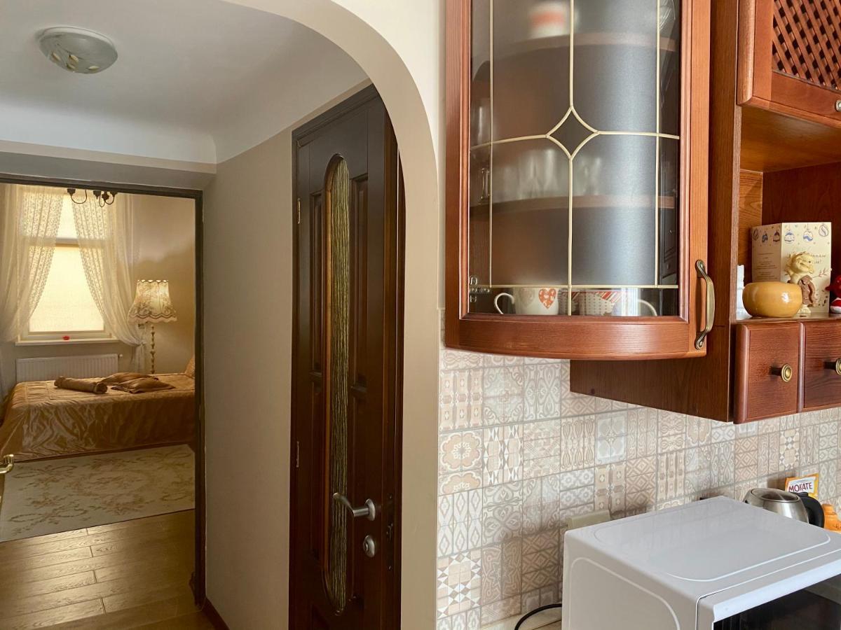 Cozy Apartment Лвив Екстериор снимка